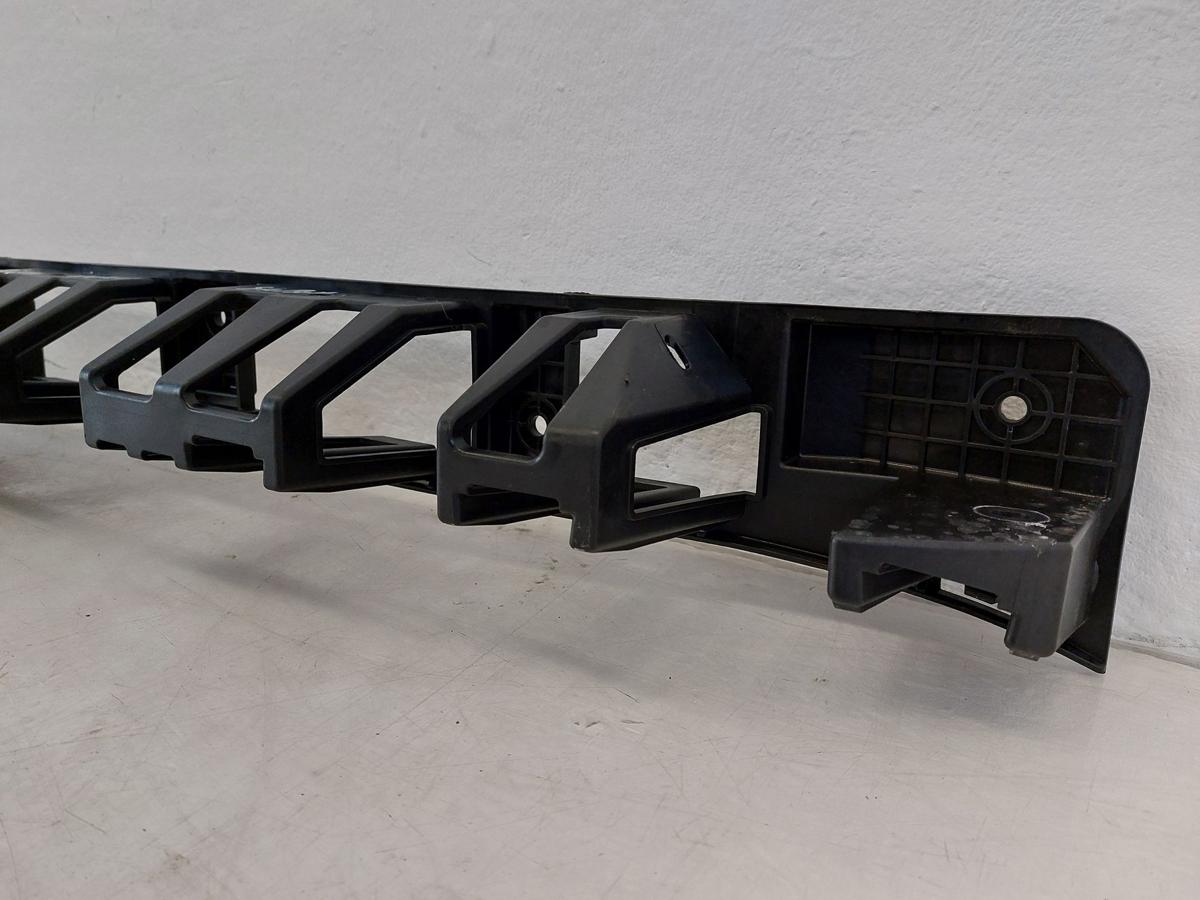 NIO EL6 Elektro SUV Halter mitte Sto&szlig;f&auml;nger hinten mit Keyless Empf&auml;nger