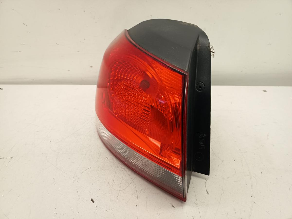 VW Golf VI 5K1 original R&uuml;ckleuchte links aussen Limo kein LED Bj 2011