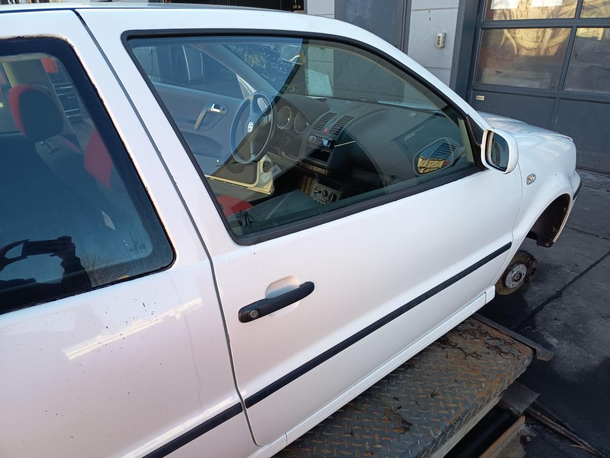 VW Polo 6N2 3t&uuml;rer original T&uuml;r rechts Beifahrer B9A Candywei&szlig; Bj 2000