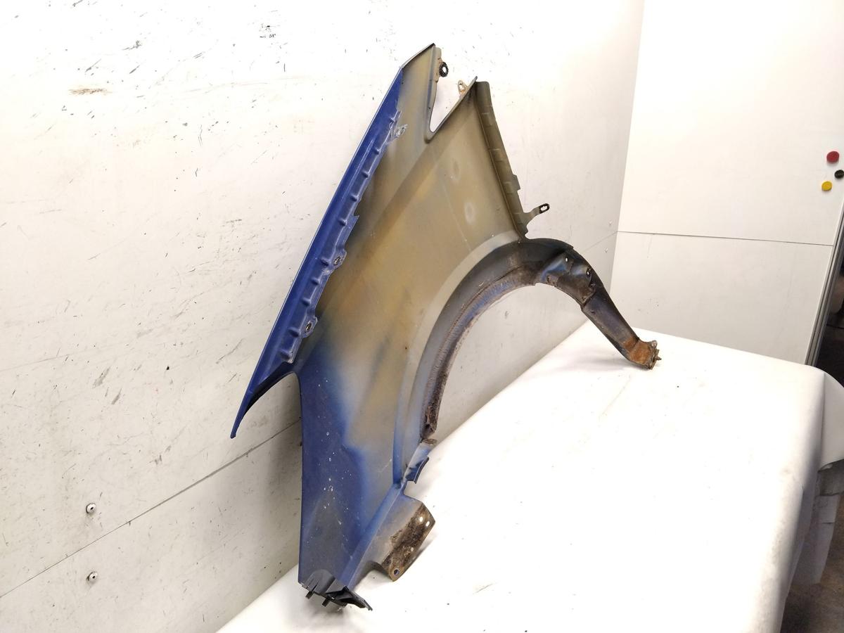 Mercedes Sprinter 2 906 original Kotfl&uuml;gel vorn rechts vandablau 5957 Bj.2007