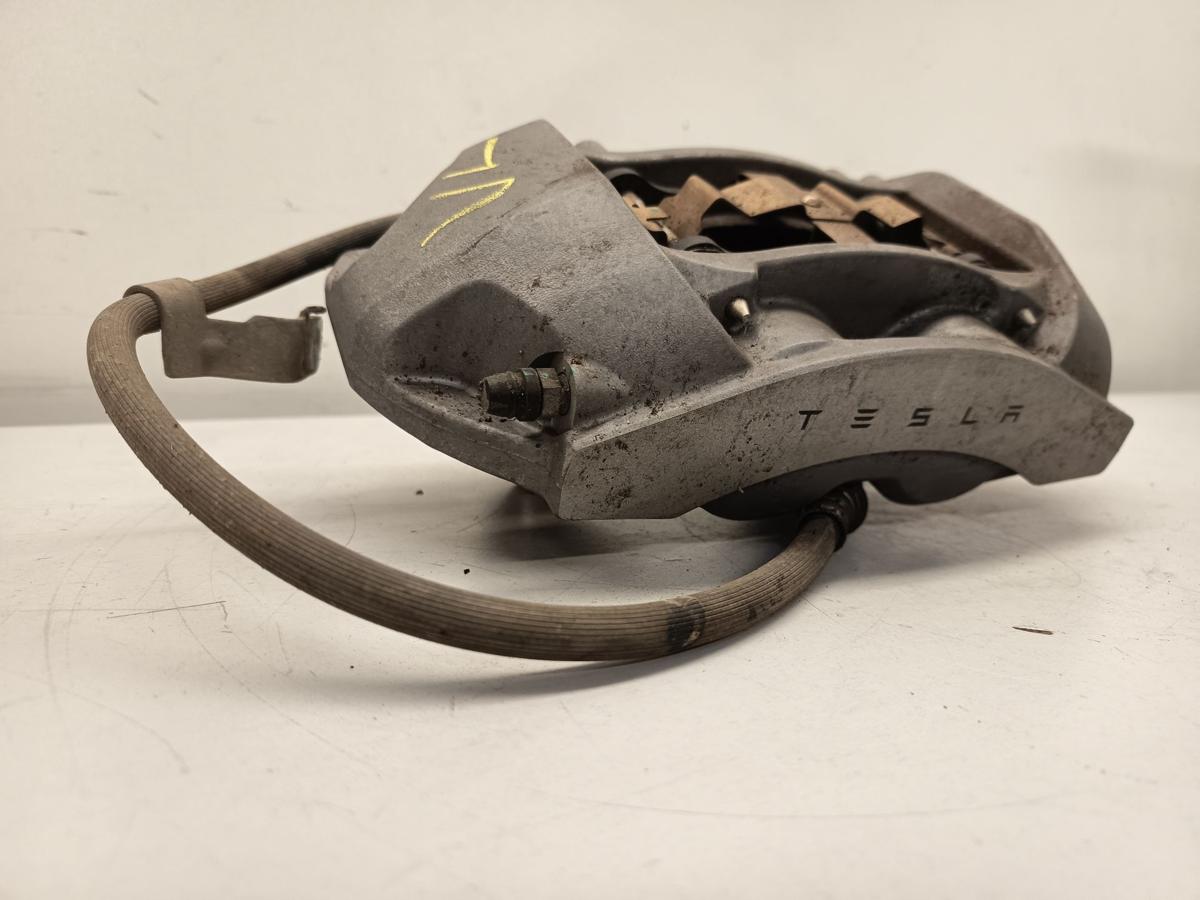 Tesla Model 3 original Bremssattel vorne links 104462100F Baujahr 2021