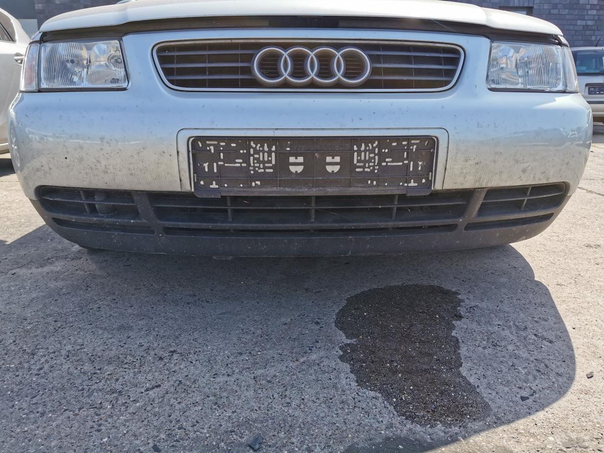 Audi A3 8L Stossfänger Stossstange Bumper vorn LY7M Alusilber met bis Bj 2000