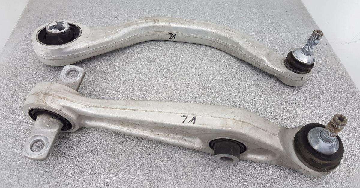 Tesla Model 3 Querlenker vorn links unten Bj2019 Satz Querlenker unten