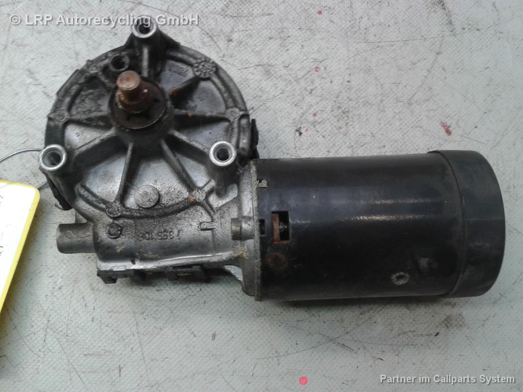 Mercedes C208 original Wischermotor vorn 0390241420 BJ1997