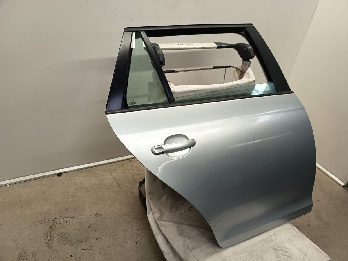 VW Golf V 1K5 Variant Bj 2008 original Tür hinten rechts LA7W Reflexsilber