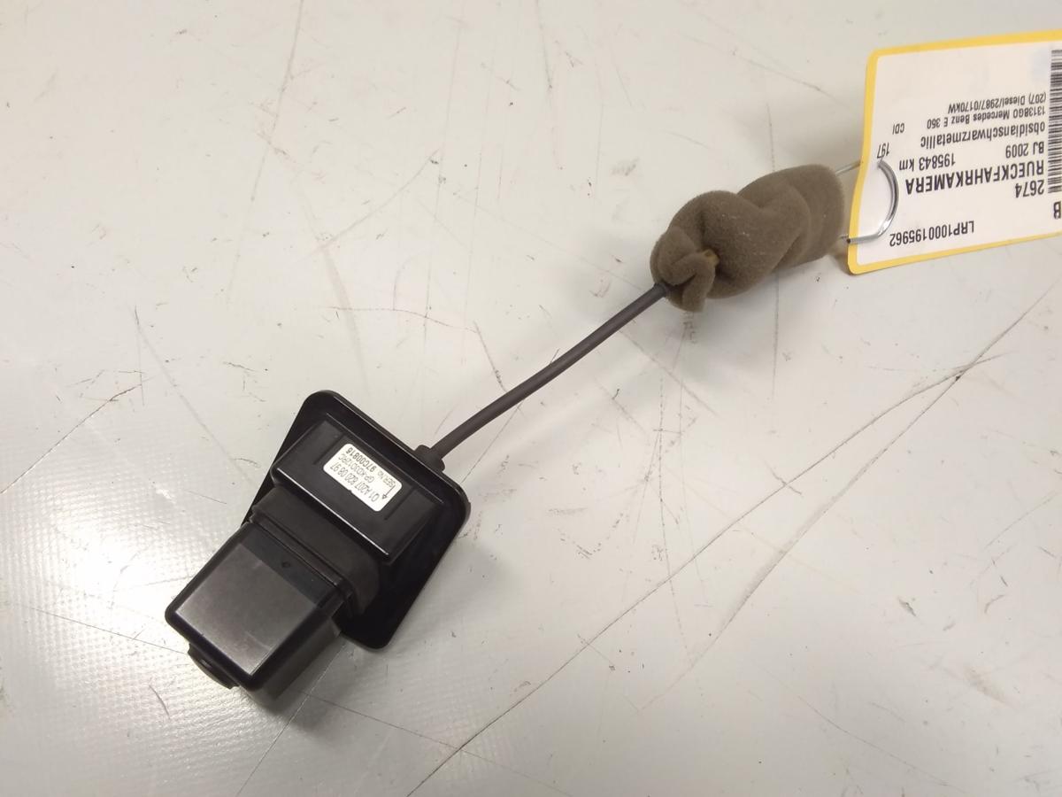 Mercedes Benz E-Klasse Coupe C207 original R&uuml;ckfahrkamera A2078200897 BJ2009