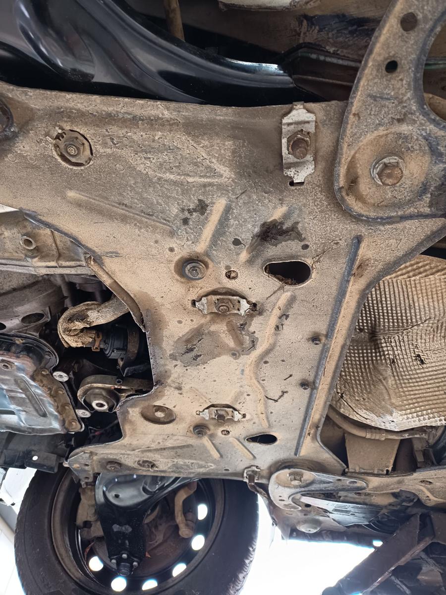 Renault Espace IV orig Vorderachsträger Aggregateträger Diesel 2,0l 127kW Bj2010