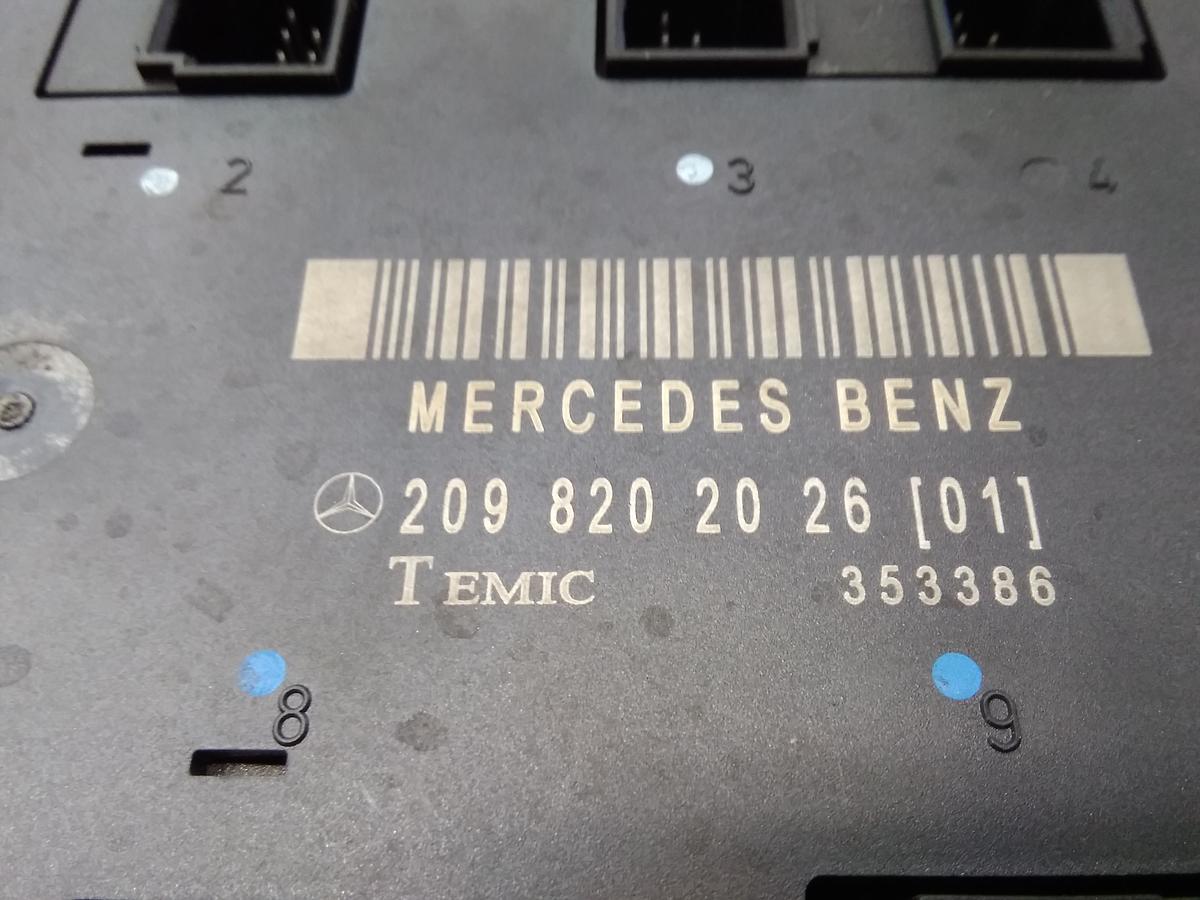 Mercedes Benz CLK W209 Türsteuergerät vorn rechts