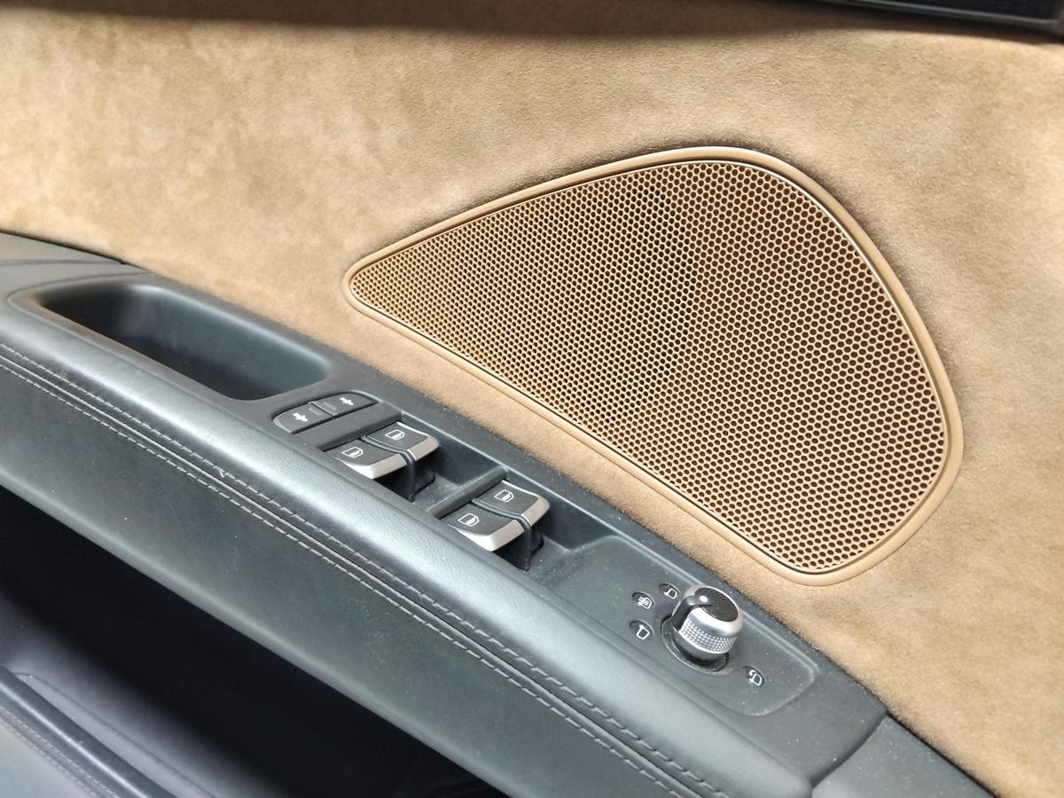 Audi A8 4H orig T&uuml;rverkleidung vorn links Leder Alcantara Memory Ambiente BJ2015