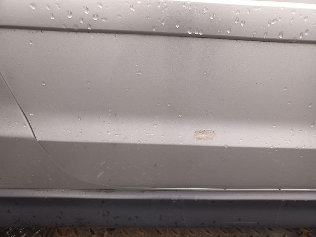 Opel Corsa C 3-TRG Bj 2005 original Tür vorn rechts Z157 Starsilber Facelift