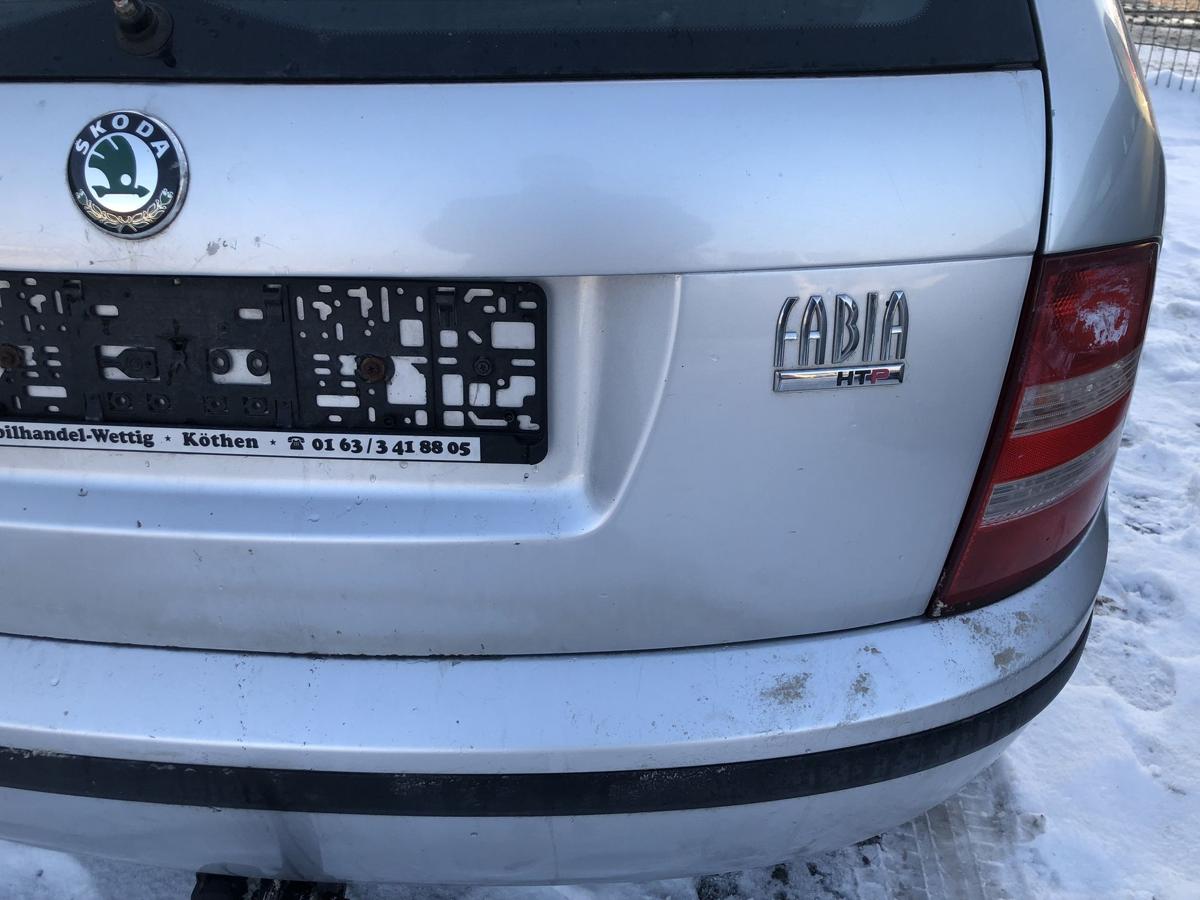 Skoda Fabia 6Y Combi Heckklappe mit Scheibe LF7T Kofferraumklappe Rohbau Rost