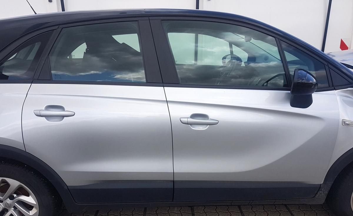 Opel Crossland X T&uuml;rscheibe vorn rechts in gr&uuml;ncolor Bj2018