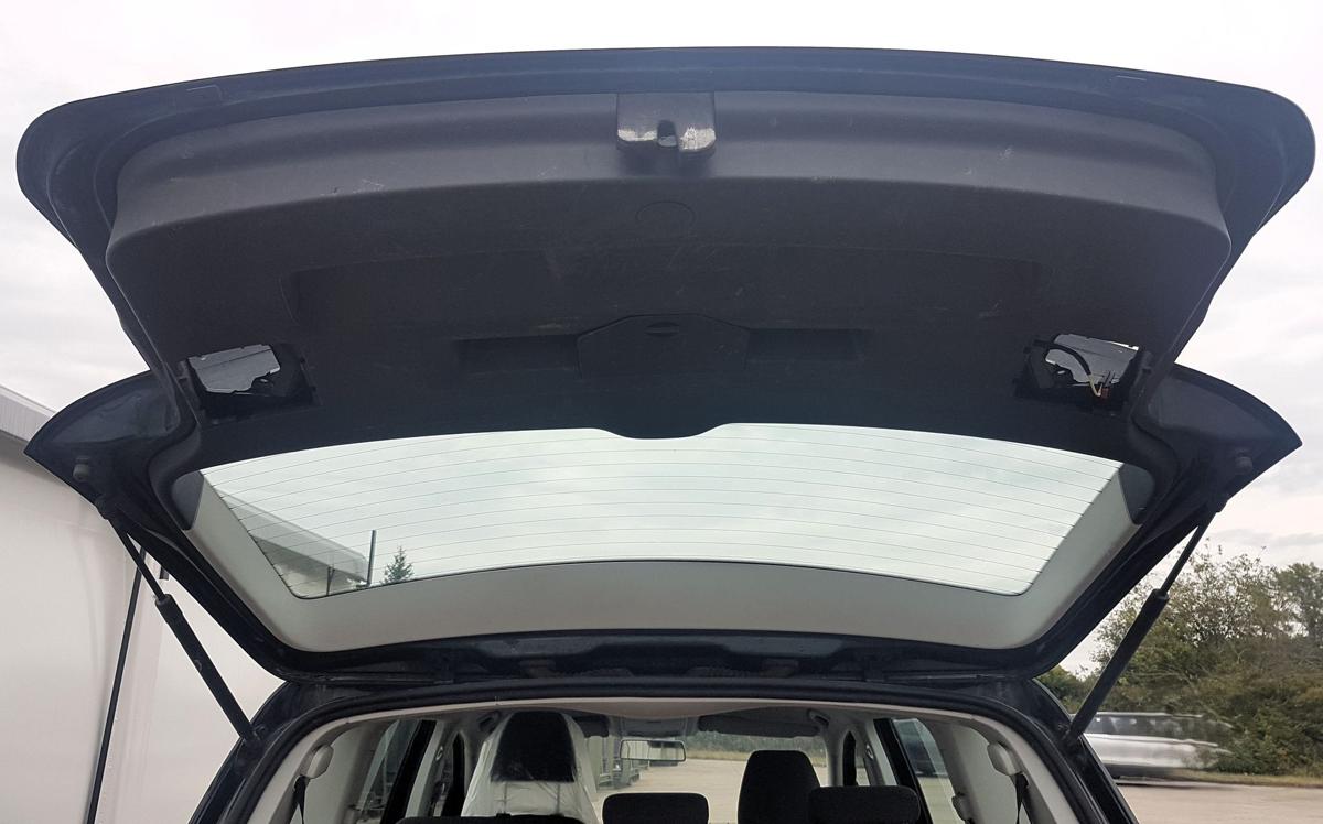 VW Touran 1T3 Heckklappe Heckdeckel in LD6W Veneziengr&uuml;n Bj2013