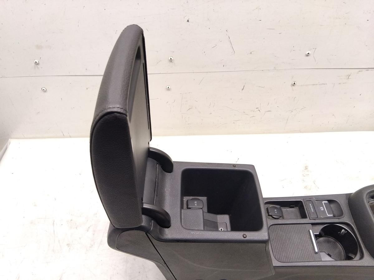 Seat Alhambra 7N original Mittelarmlehne Mittelkonsole vorn titanschwarz Bj.2015