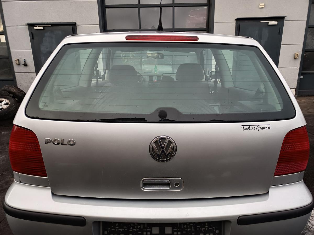 VW Polo III 6N2 original Heckklappe mit Scheibe A7W Reflexsilber Bj 2001