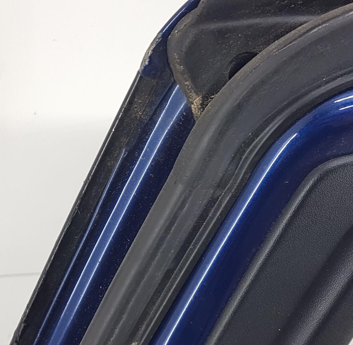 Toyota Yaris Verso Tür hinten links in blaumet Bj2004