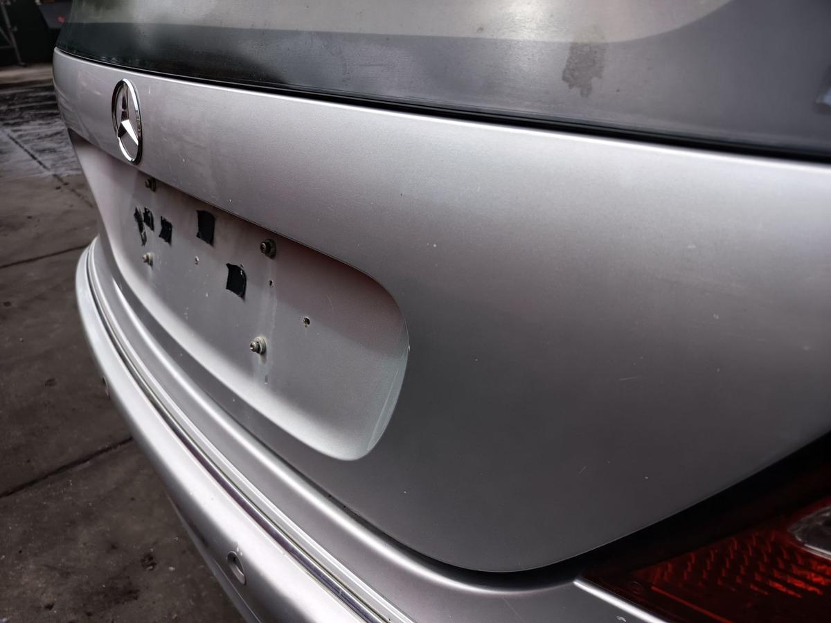 Mercedes CL203 original Heckklappe mit Scheibe 775 Iridiumsilber Bj 2006
