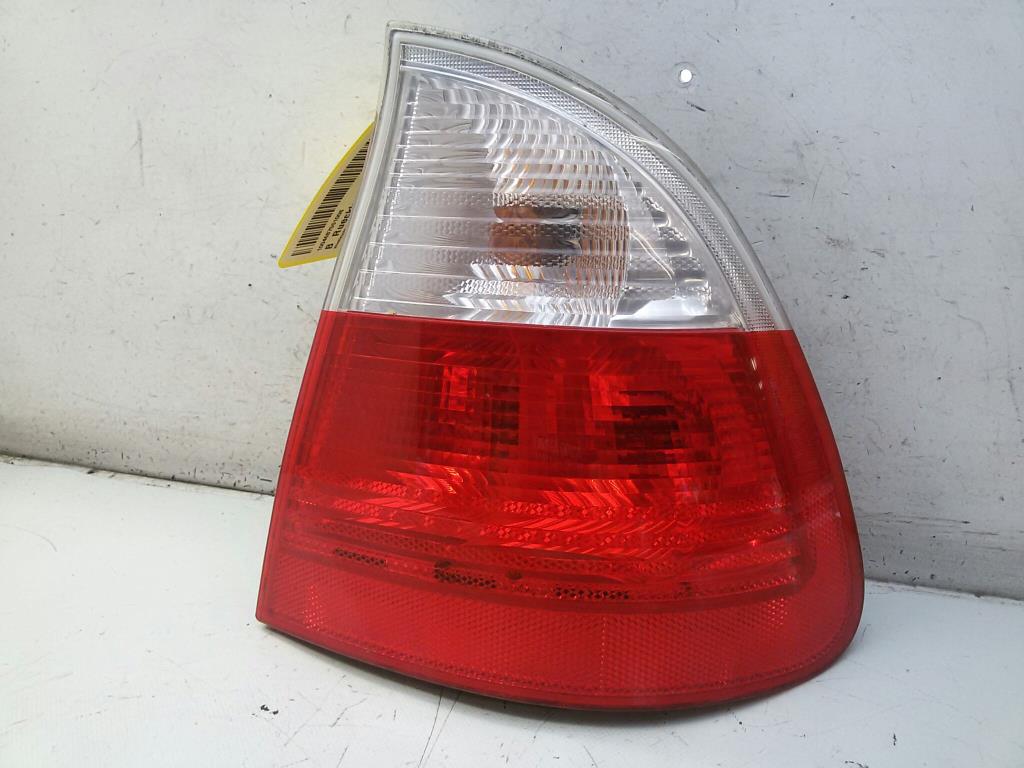 BMW 3-er E46 BJ2004 Rücklicht Rückleuchte rechts Kombi Touring 63216928388