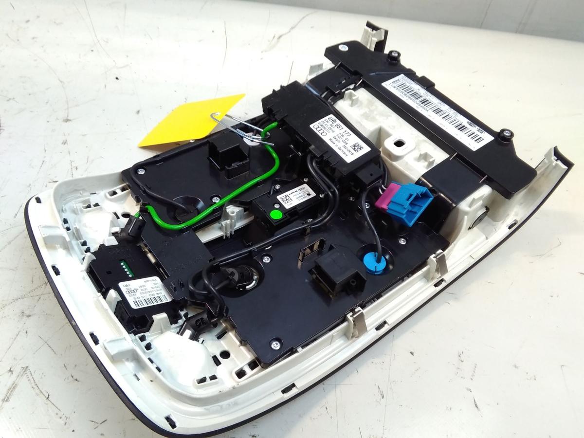Audi A8 D4 4H orig Innenleuchte vorn mit Dachbedienung BJ2015 4H0947135K