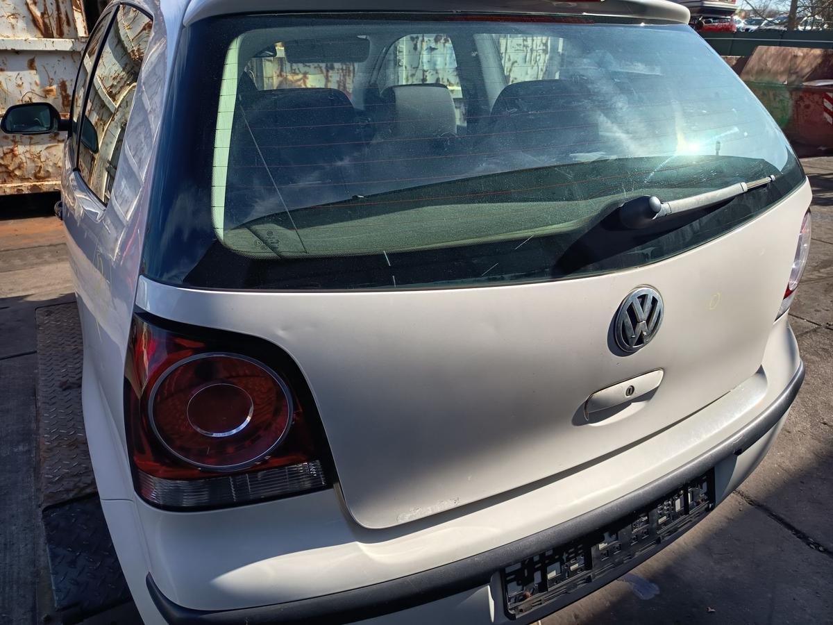 VW Polo 9N3 original Heckklappe mit Scheibe B9A Candywei&szlig; Bj 2009