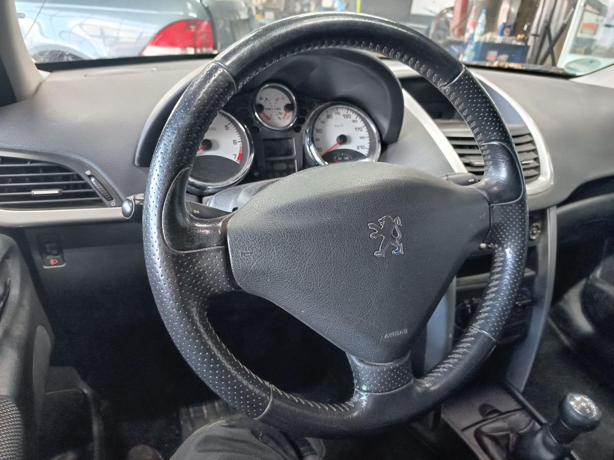 Peugeot 207 WC Bj 2008 original Lenkrad Lederlenkrad ohne AIRBAG