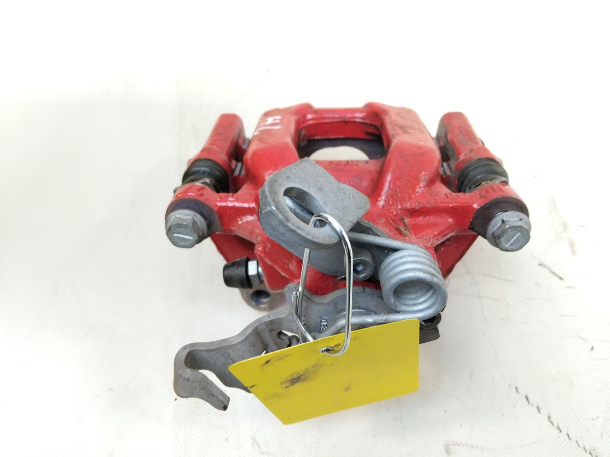 VW Golf 6 GTI original Bremssattel Hinterachse links rot 272x10mm Bj.2012