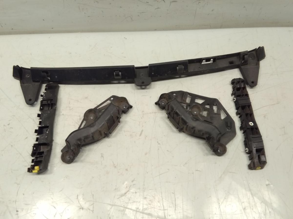 Opel Corsa E original Satz F&uuml;hrungen Halter Sto&szlig;f&auml;nger Sto&szlig;stange hinten Bj.2016