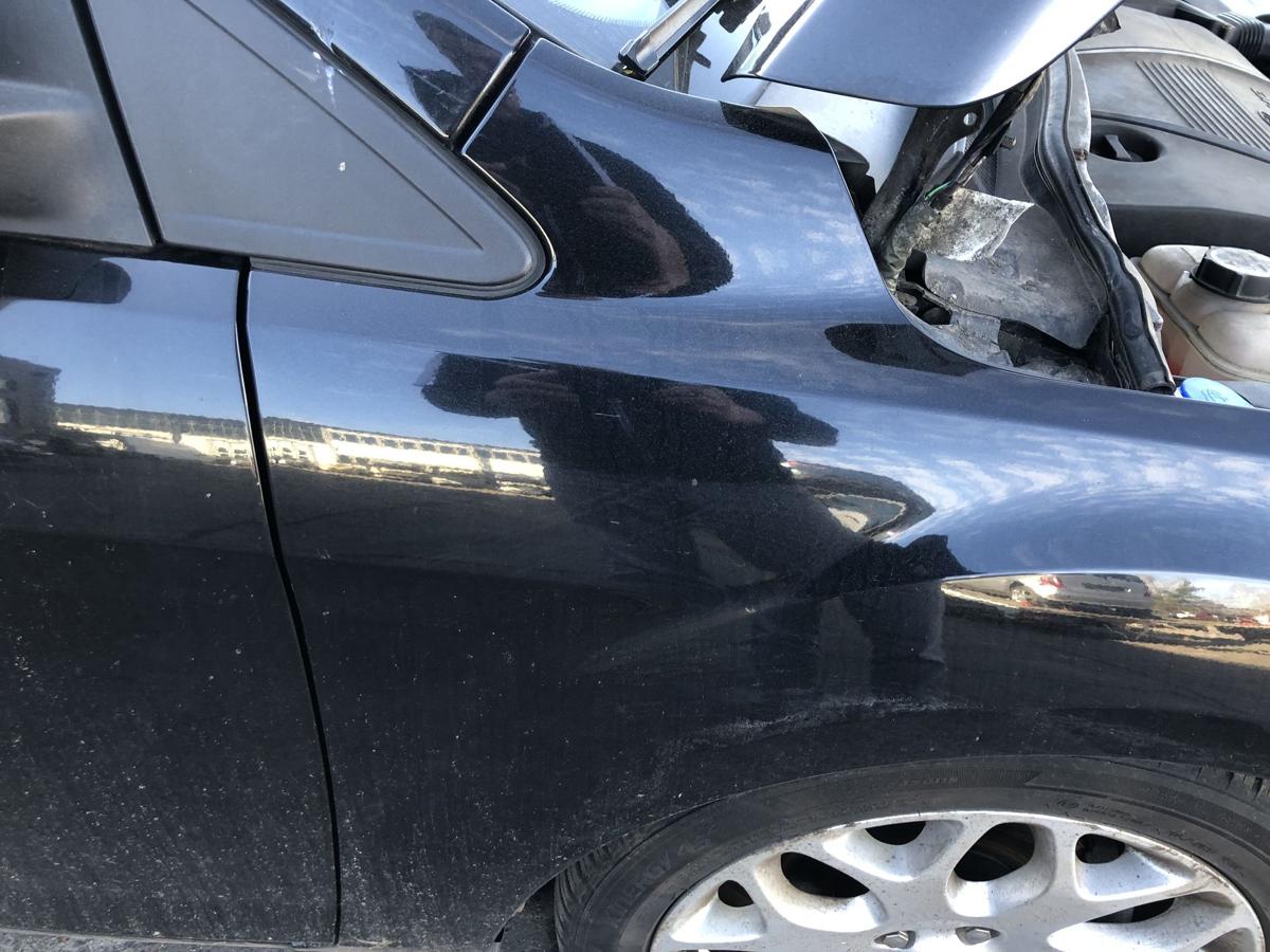 Ford Focus DA3 ab07 Kotfl&uuml;gel vorn rechts Beifahrerseite Pantherschwarz