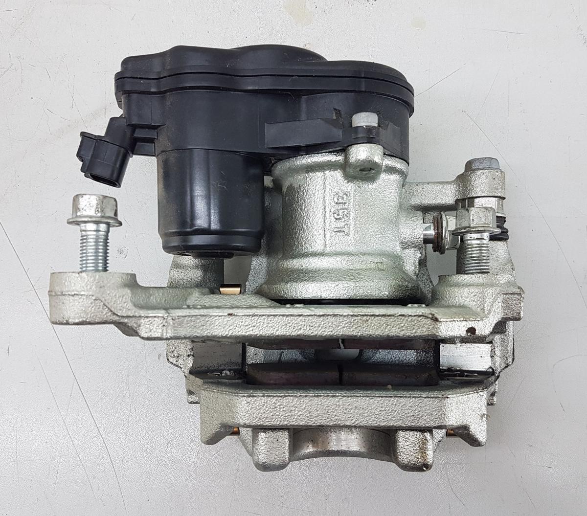 Mitsubishi Eclipse Cross Bremssattel hinten rechts Bj2023 2,4 72kw 4WD Allrad