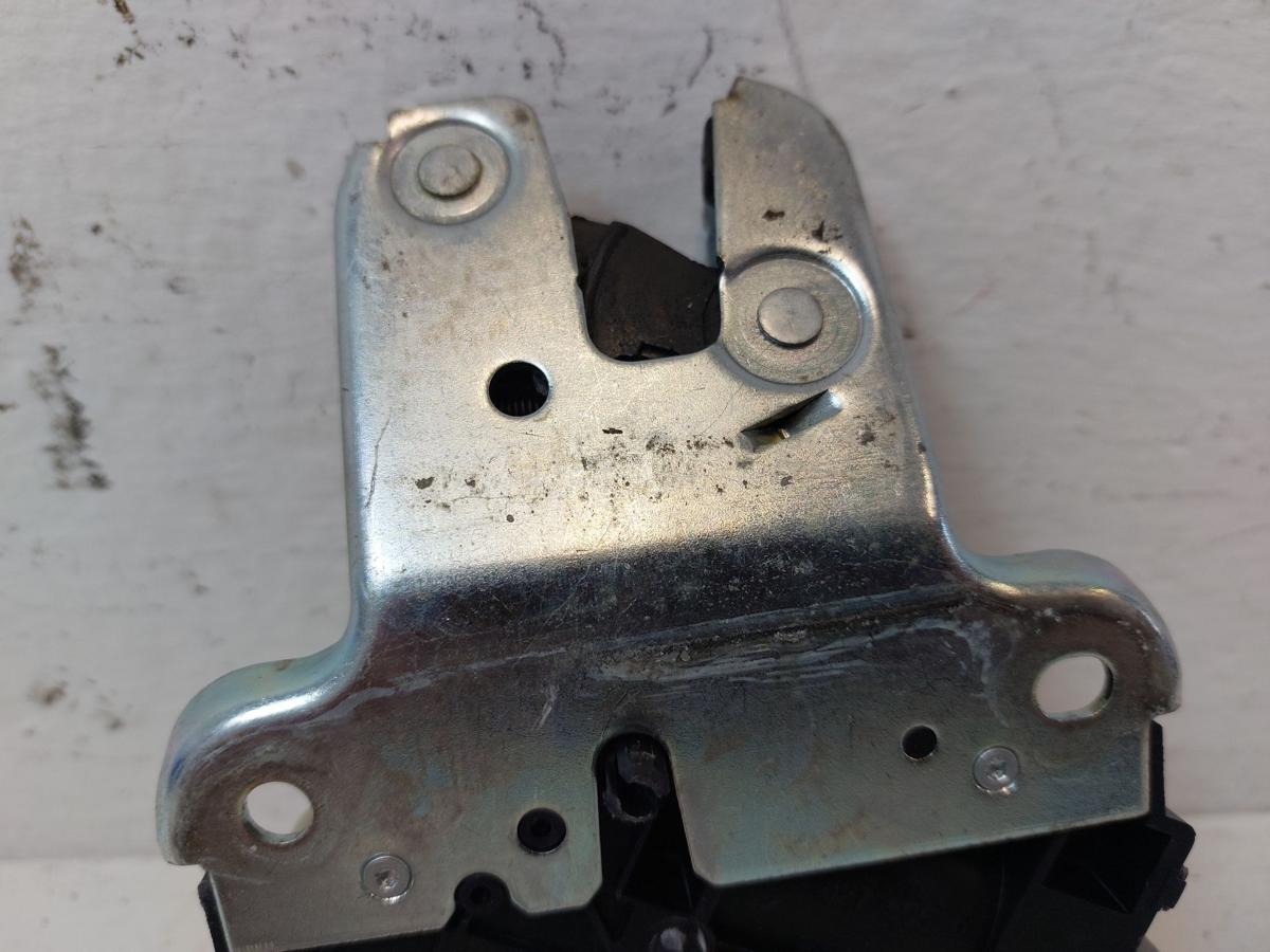 VW Passat CC Schloss Heckklappe Heckklappenschloss OEM