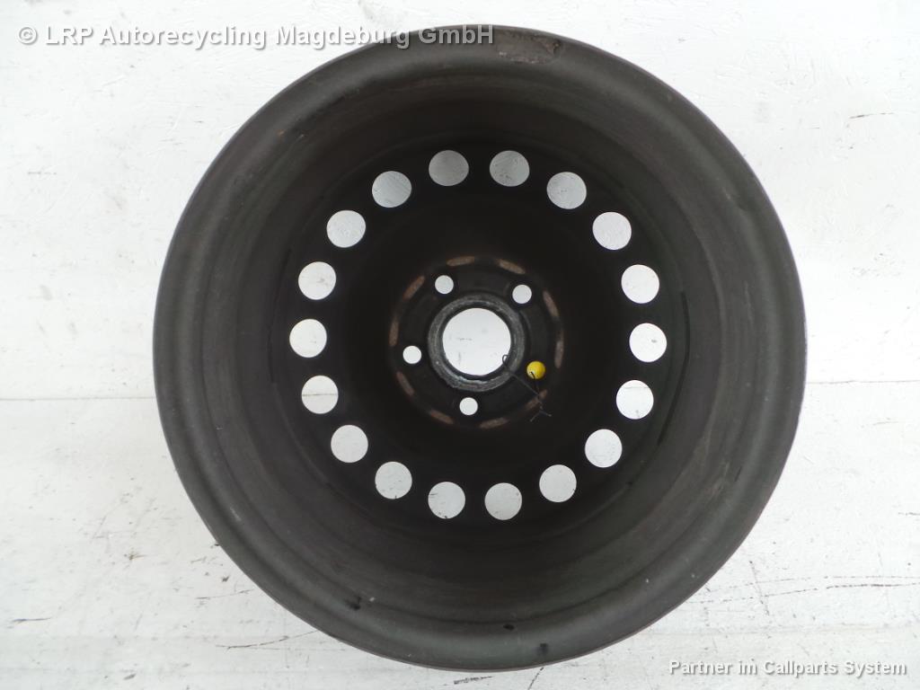 Satz Stahlfelgen Felgen Rad OE 6x15 ET47 VW Golf V 5 1K