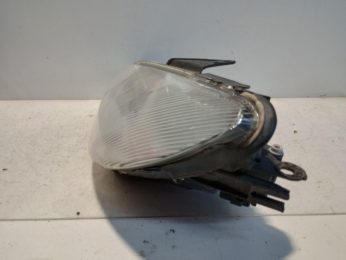 Peugeot 206sw original Scheinwerfer links Halogen Haupt Licht 9640559580 Bj 2002