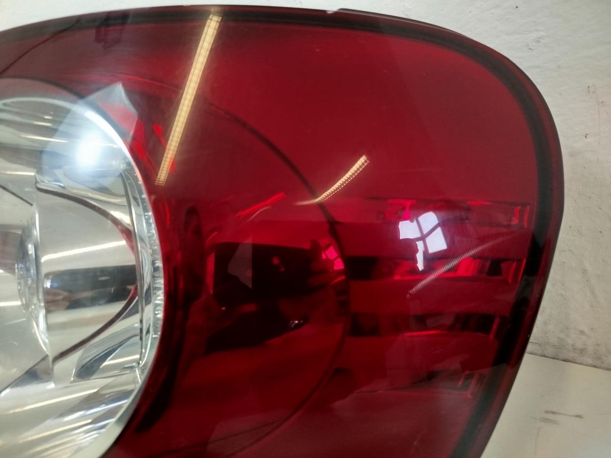 VW Golf Plus 5M R&uuml;ckleuchte au&szlig;en rechts R&uuml;cklicht Leuchte hinten LED
