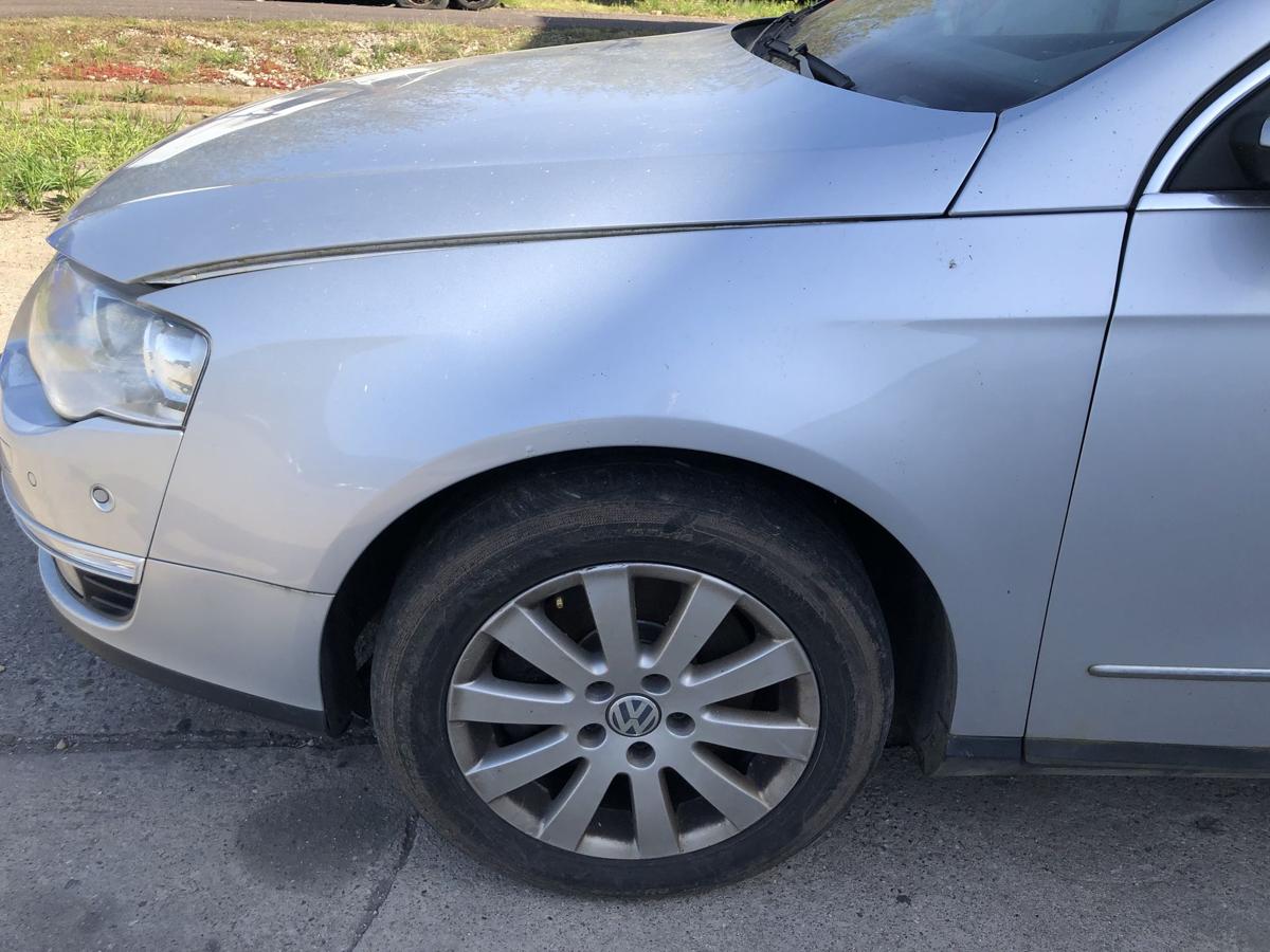VW Passat 3C B6 Kotfl&uuml;gel vorn links Fahrerseite LA7W Reflexsilber Metallic OEM