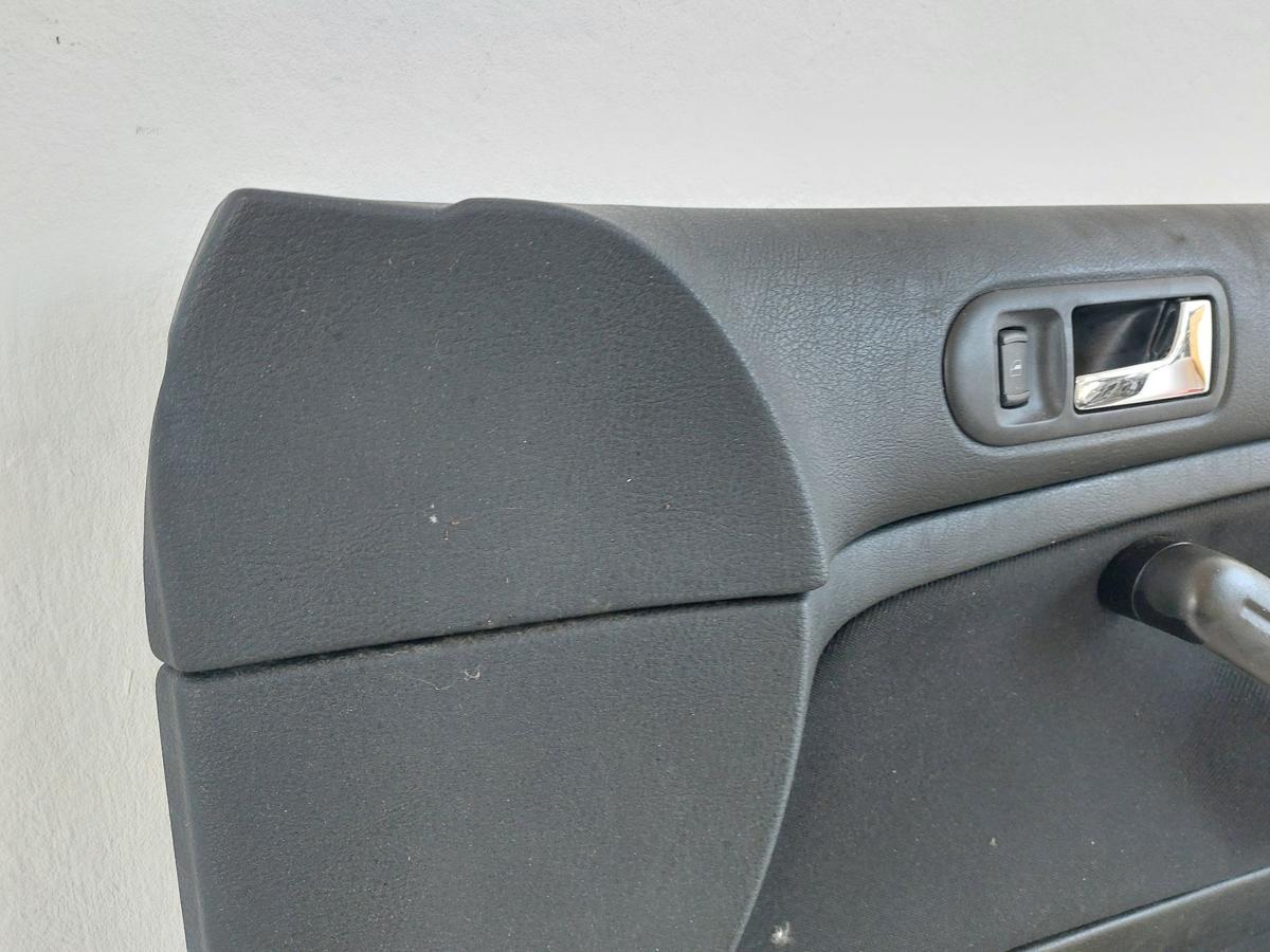 VW Golf 4 Bora 1J Variant Türverkleidung vorn rechts Türpappe Innenverkleidung