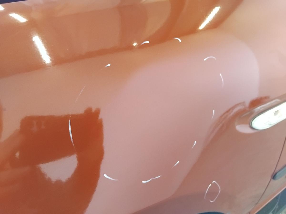 Hyundai Accent 3 MC original Kotfl&uuml;gel vorn links N8 Tango Red 3-t&uuml;rig BJ2007