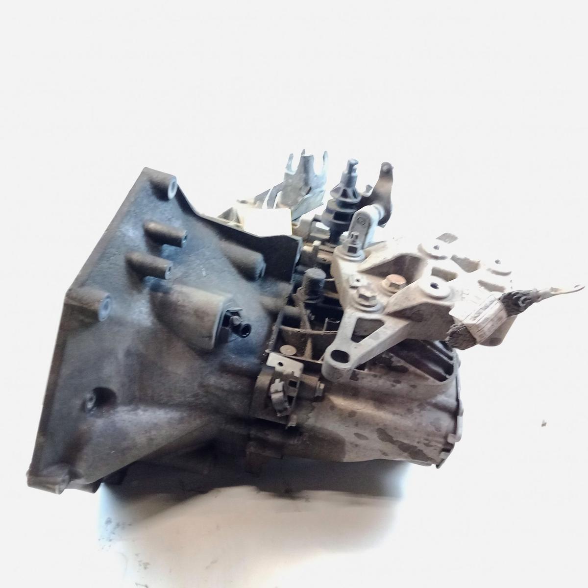 Fiat Ducato 250 6-Gang Schaltgetriebe 20GP18 2.3TD 88kw Teilespender Bj.2011