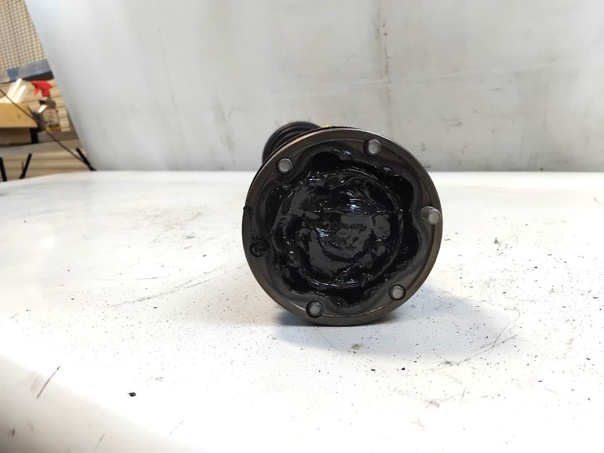 VW Golf Sportsvan Gelenkwelle Antriebswelle links 1.4TSI 92kw DSG Bj.2017