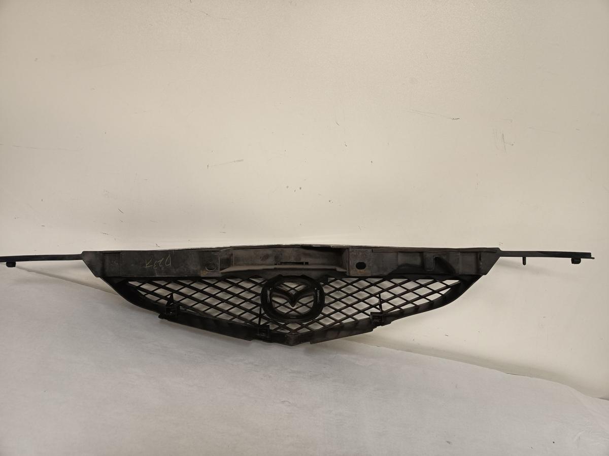 Mazda Premacy CP orig Kühlergrill Frontgrill mit Emblem C14550712 Bj 2004