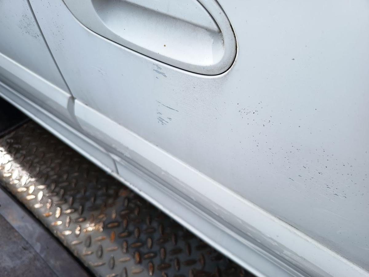 Opel Omega B original T&uuml;r vorn rechts Beifahrer Rohbau Y474 Casablancawei&szlig; Bj 2001