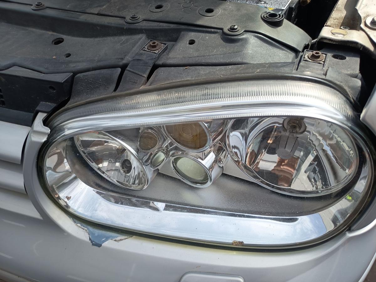 VW Golf IV original Hauptscheinwerfer links Halogen Frontlicht Bj 1998