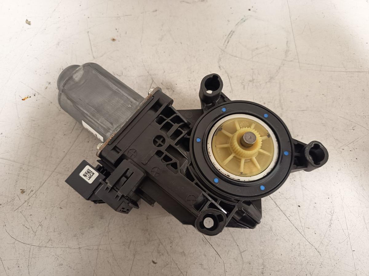 VW Polo 9N3 3t&uuml;rig original Fensterhebermotor links Fahrer 6Q2959802F Bj 2008