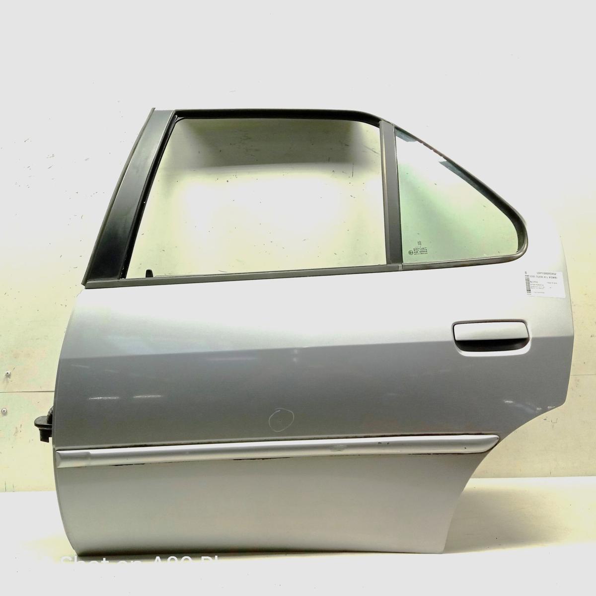 Peugeot 306 Break original T&uuml;r hinten links silbermetallic Kombi BJ2000