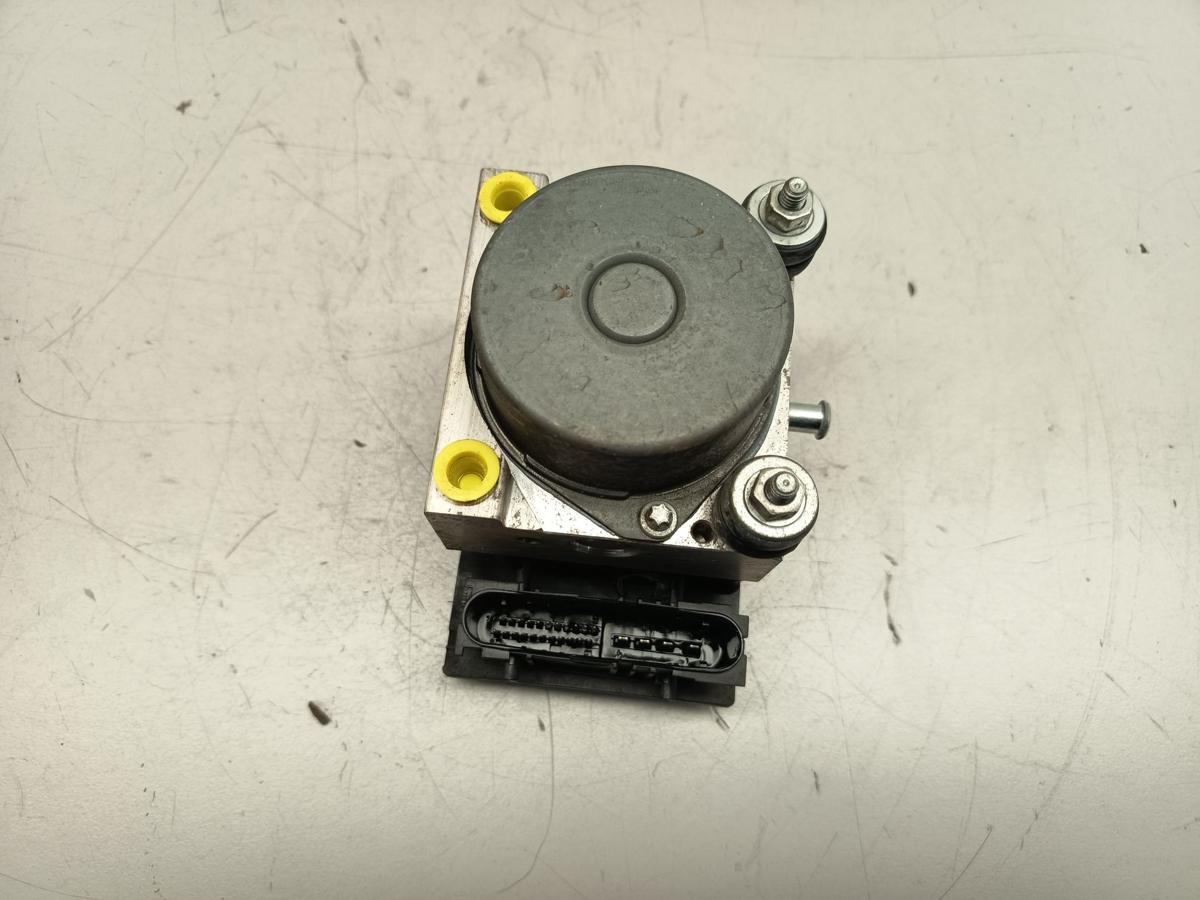 Renault Clio III original ABS Hydroaggregat 1.2l 55kW Benzin Bj 2012