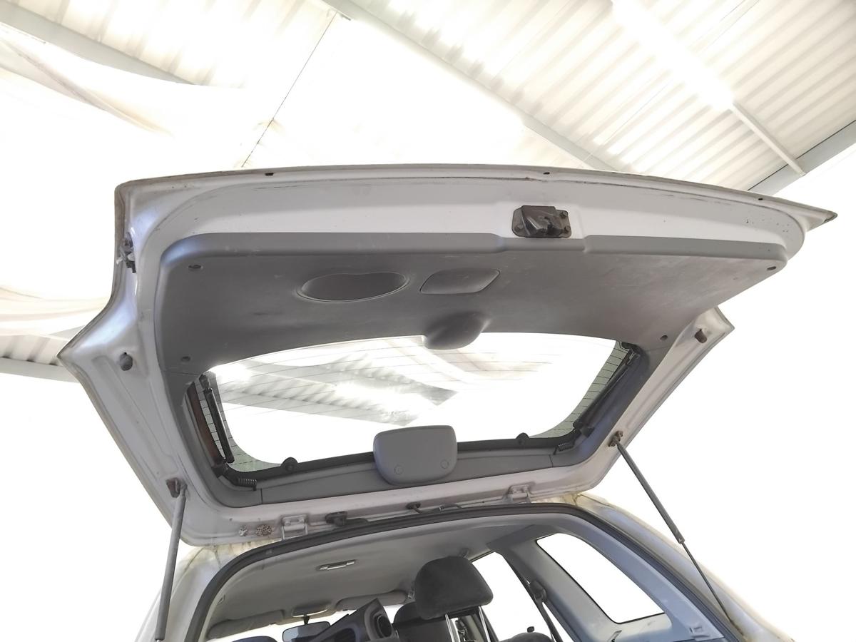 Hyundai Santa Fe SM Heckklappe mit Heckscheibe LS smart silvermetallic BJ2003