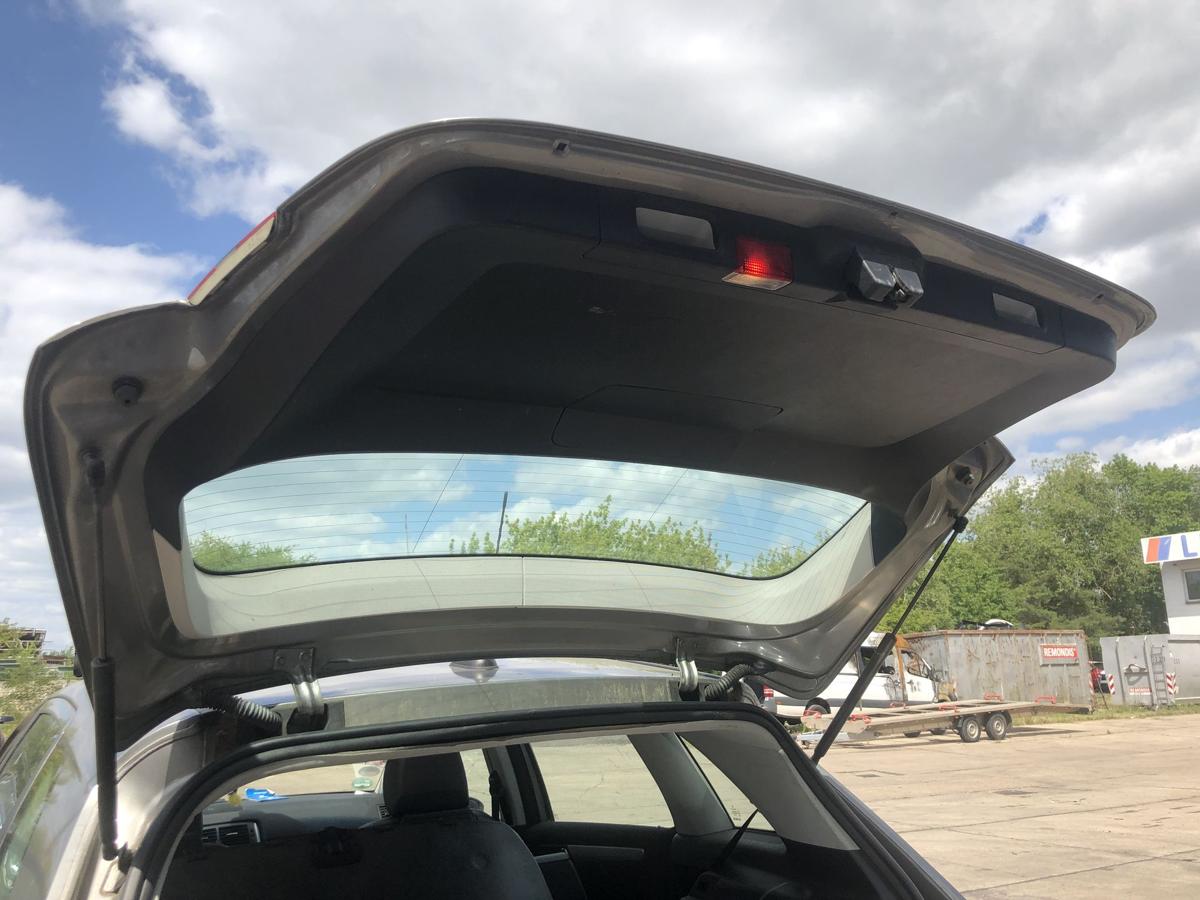 Mercedes B Klasse W245 Heckklappe mit Heckscheibe Rohbau Kofferklappe 748 Komet