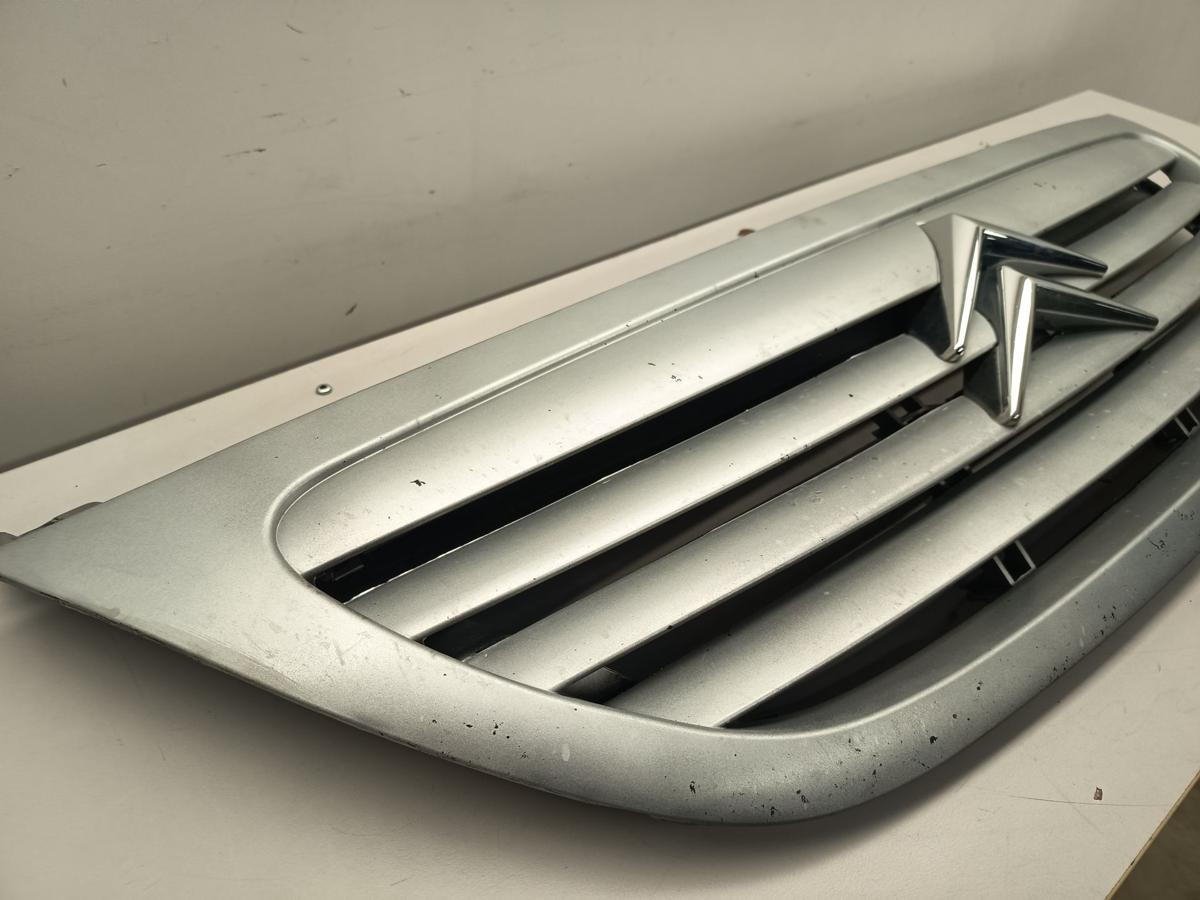 Citroen C3 Bj 2003 orig Kühlergrill Grill mit Emblem EZR Aluminium Grau Citroen C3 Bj 2003 orig Kühlergrill Grill mit Emblem EZR Aluminium Grau