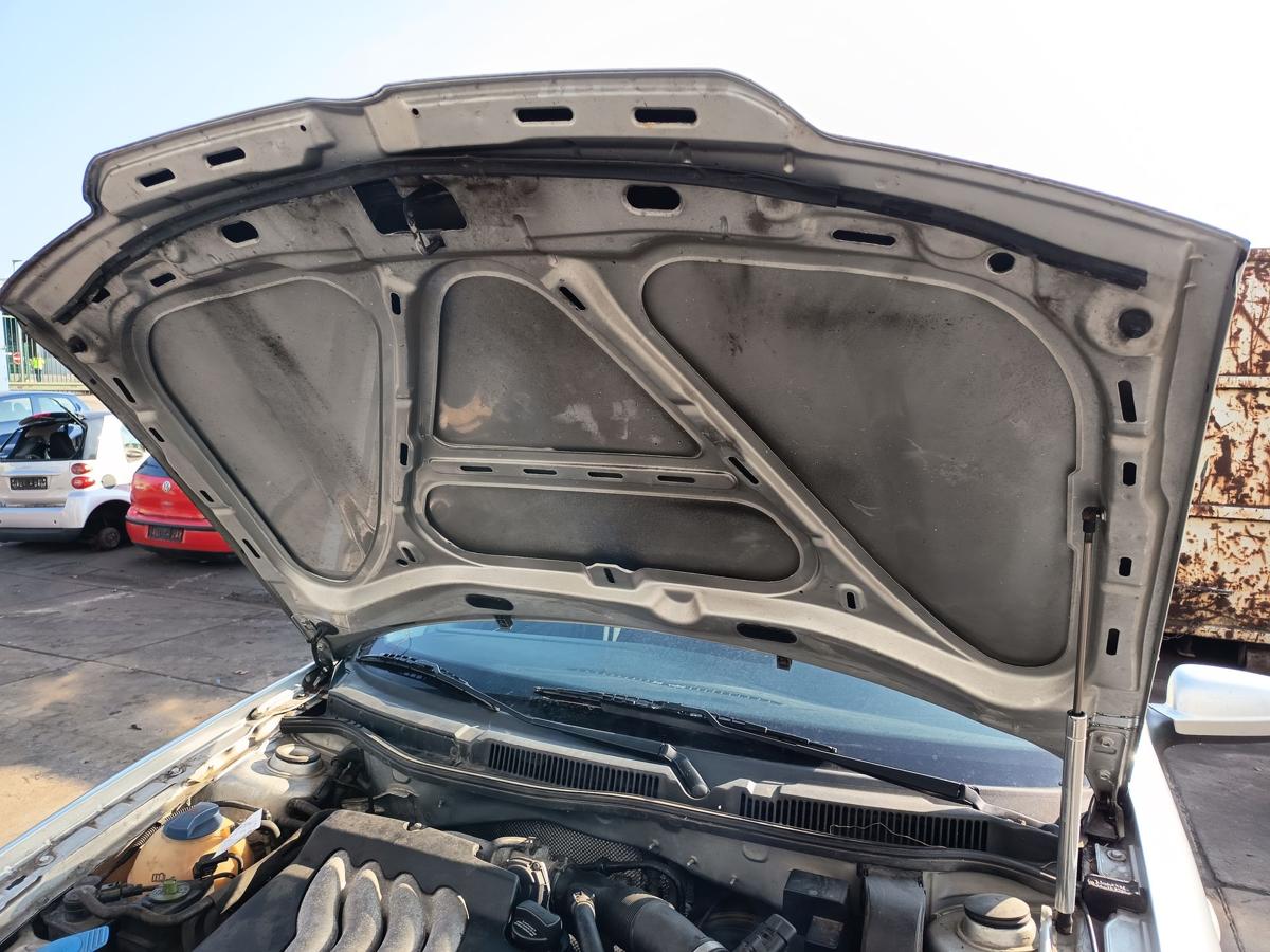 VW Bora 1J original Motorhaube Klappe Deckel vorn Front A7W Reflexsilber Bj 2001