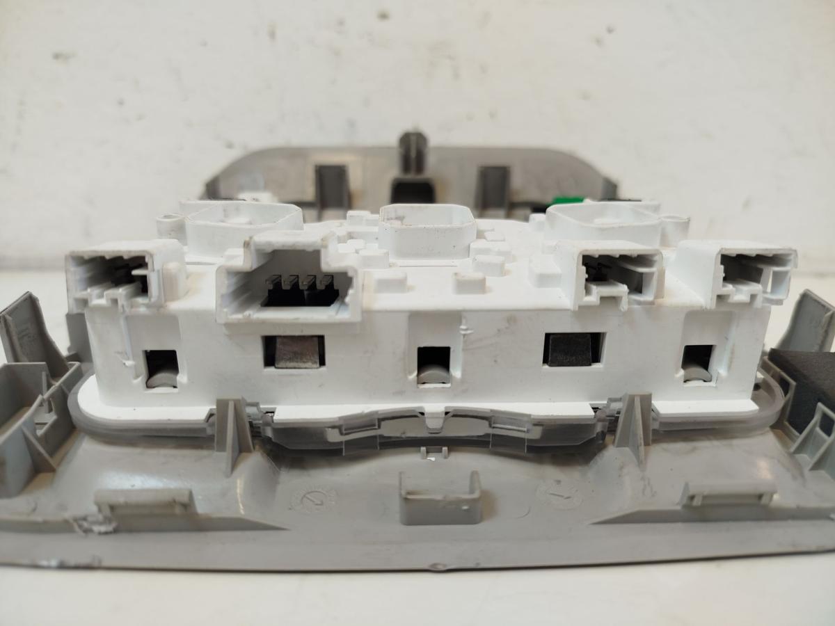 Citroen C3 III SX ab17 Innenleuchte Leseleuchte vorn mit SOS Funktion