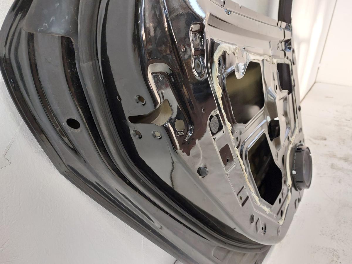 Nissan Leaf ZE1 40kWh T&uuml;r hinten links Fondt&uuml;r im Rohbau Z11 Schwarzmetallic